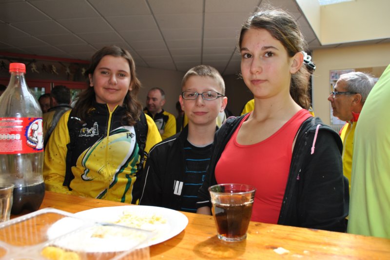 bravoladtrevenueenplustutesfaitdenouveauxcopainsquiviendrontpeuttreterejoindreauclub.jpg